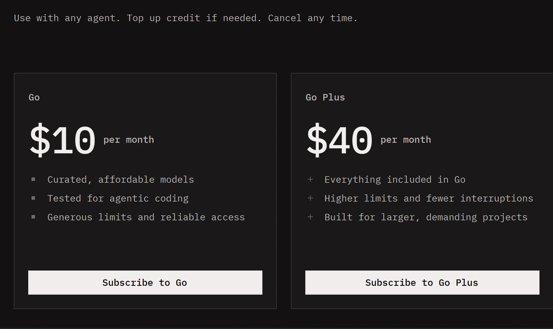 Les deux offres OpenCode Go : Go à 10 dollars par mois (modèles sélectionnés et abordables, testés pour le code agentique, limites généreuses) et Go Plus à 40 dollars par mois (limites plus hautes, pour les gros projets)